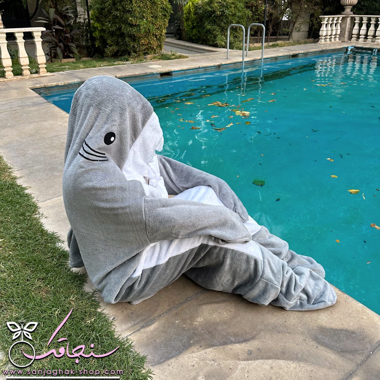 پتو کوسه ای طوسی(زنانه و مردانه) پتو کوسه ای طوسی(زنانه و مردانه)