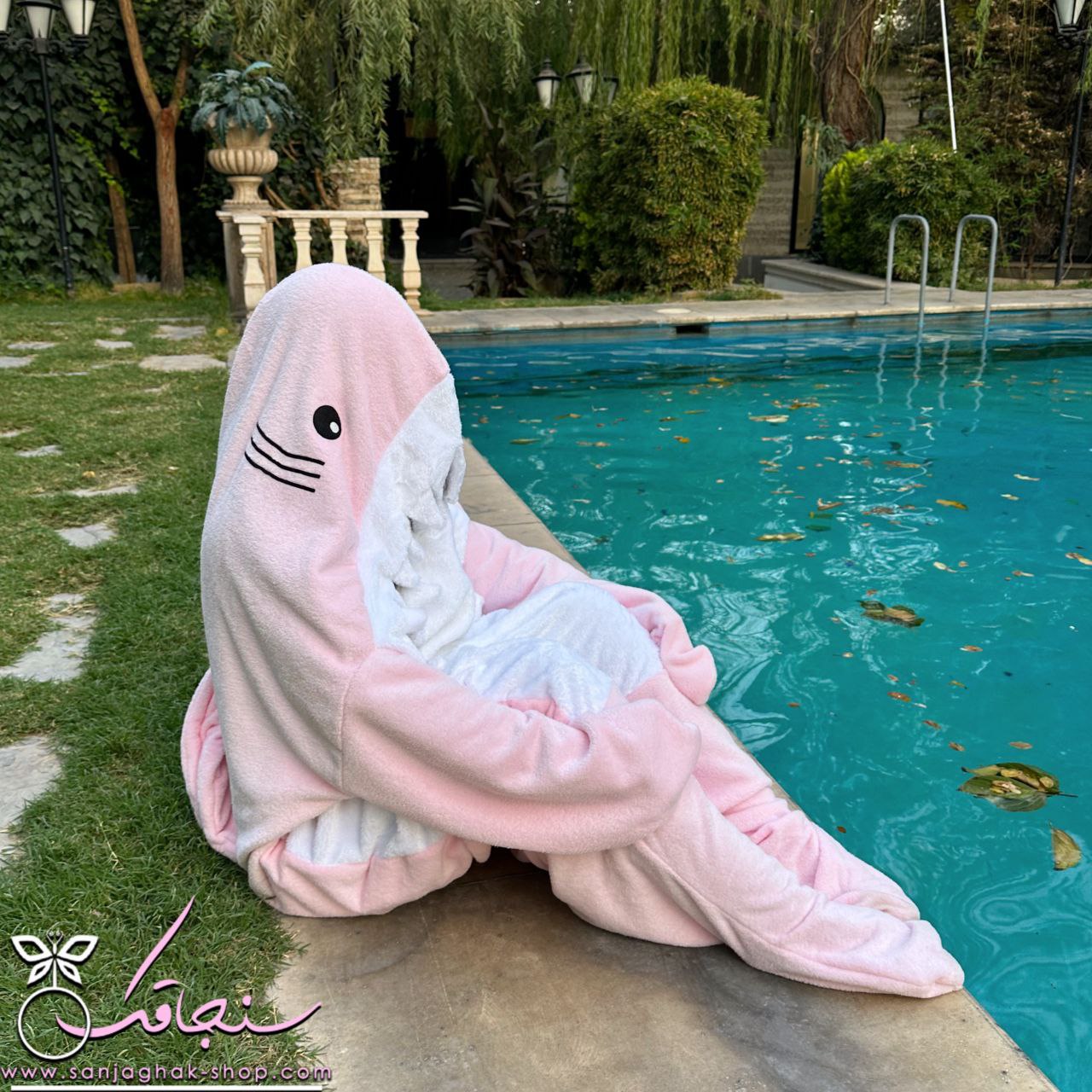 پتو کوسه ای صورتی پتو کوسه ای صورتی