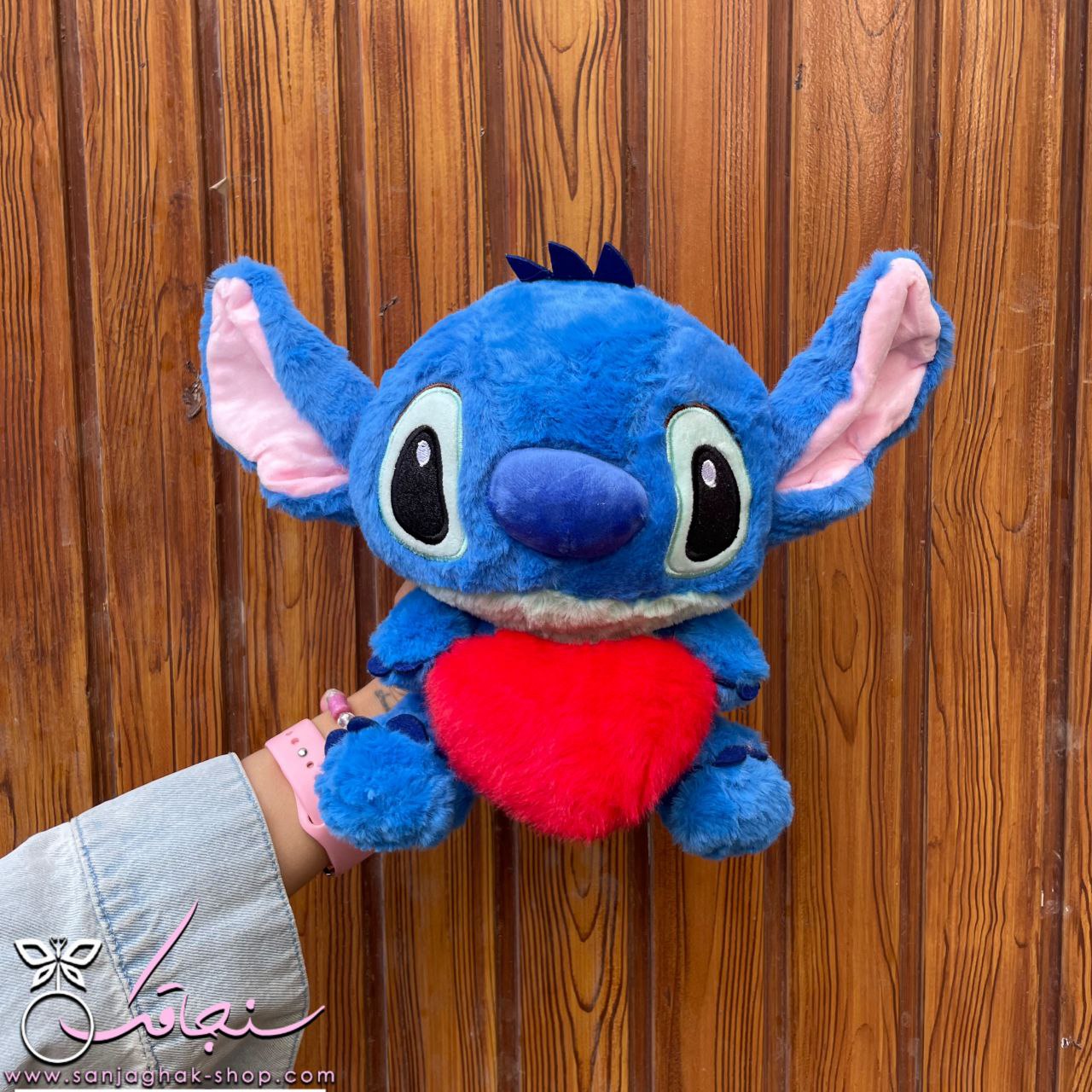 عروسک استيچ قلب به دست عروسک استيچ قلب به دست