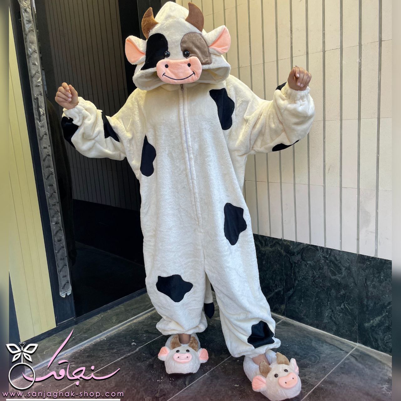 سرهمی طرح گاو (سفيدخال خالی) سرهمی طرح گاو (سفيدخال خالی)