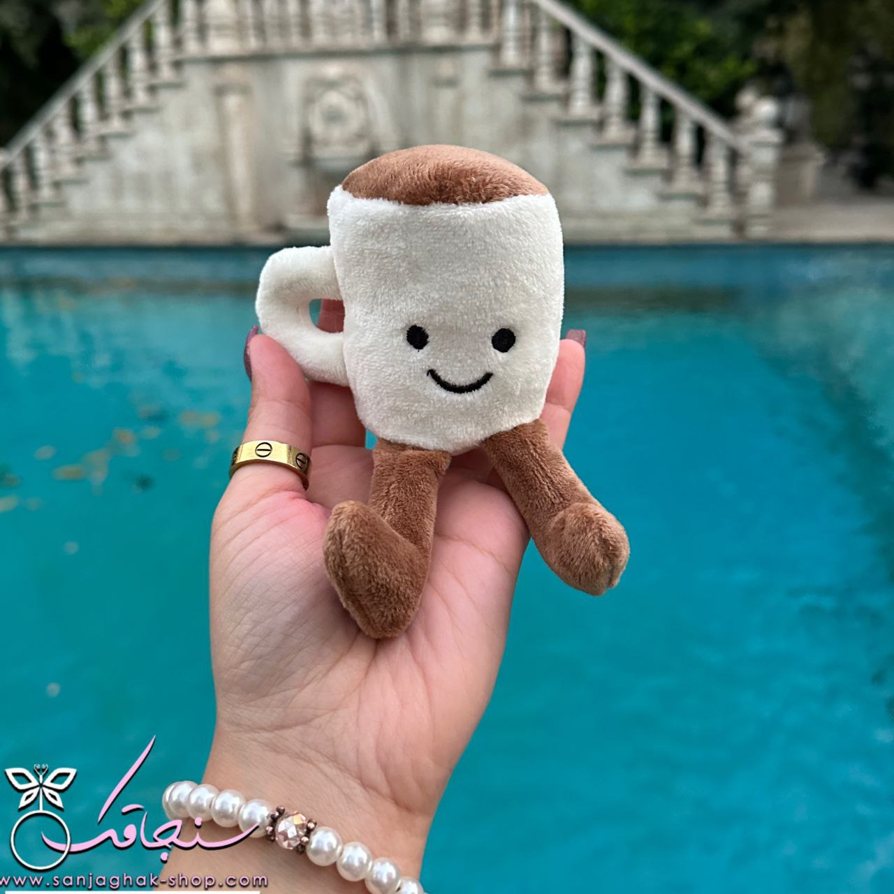 عروسک ليوان قهوه عروسک ليوان قهوه