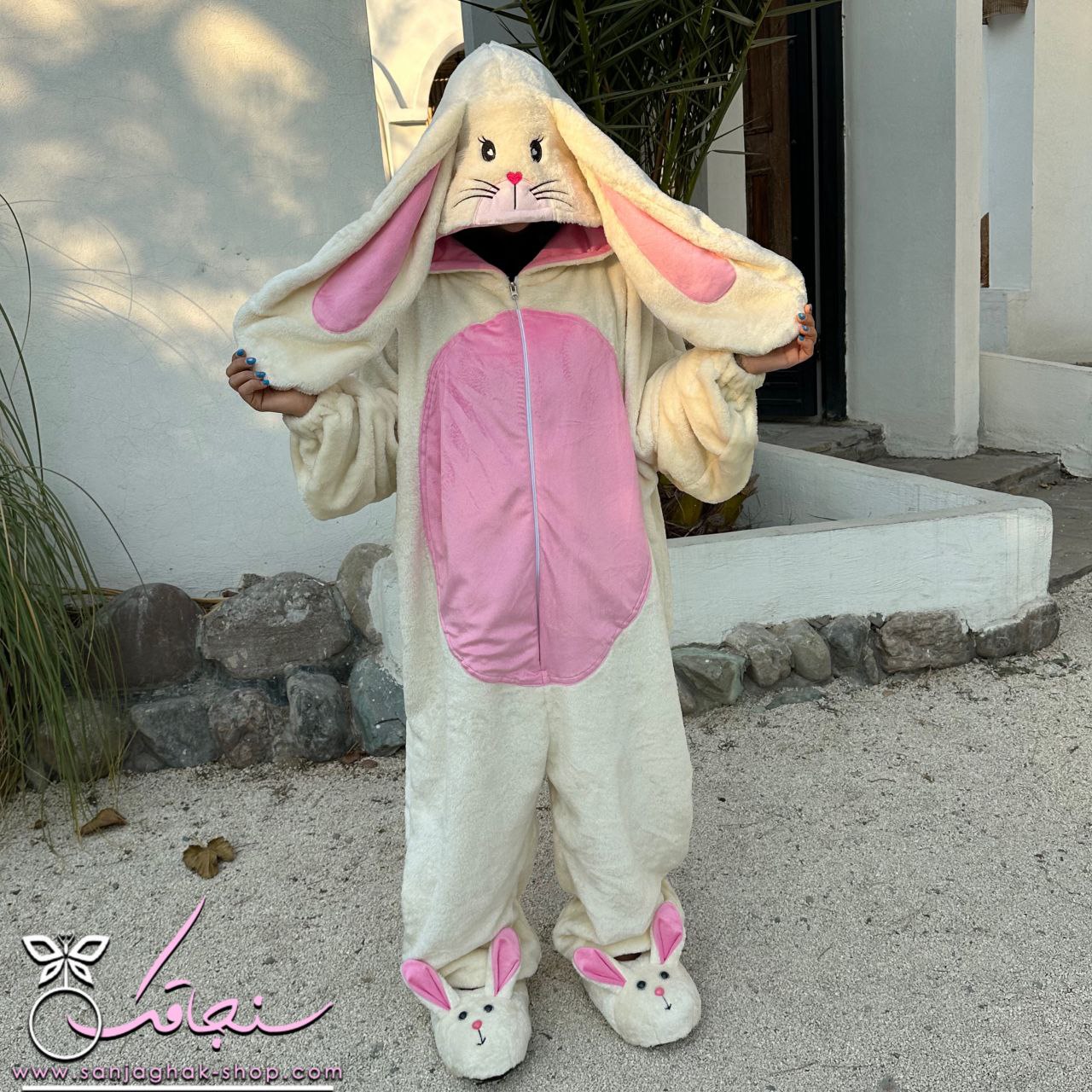 سرهمی خرگوش دراز سفيد