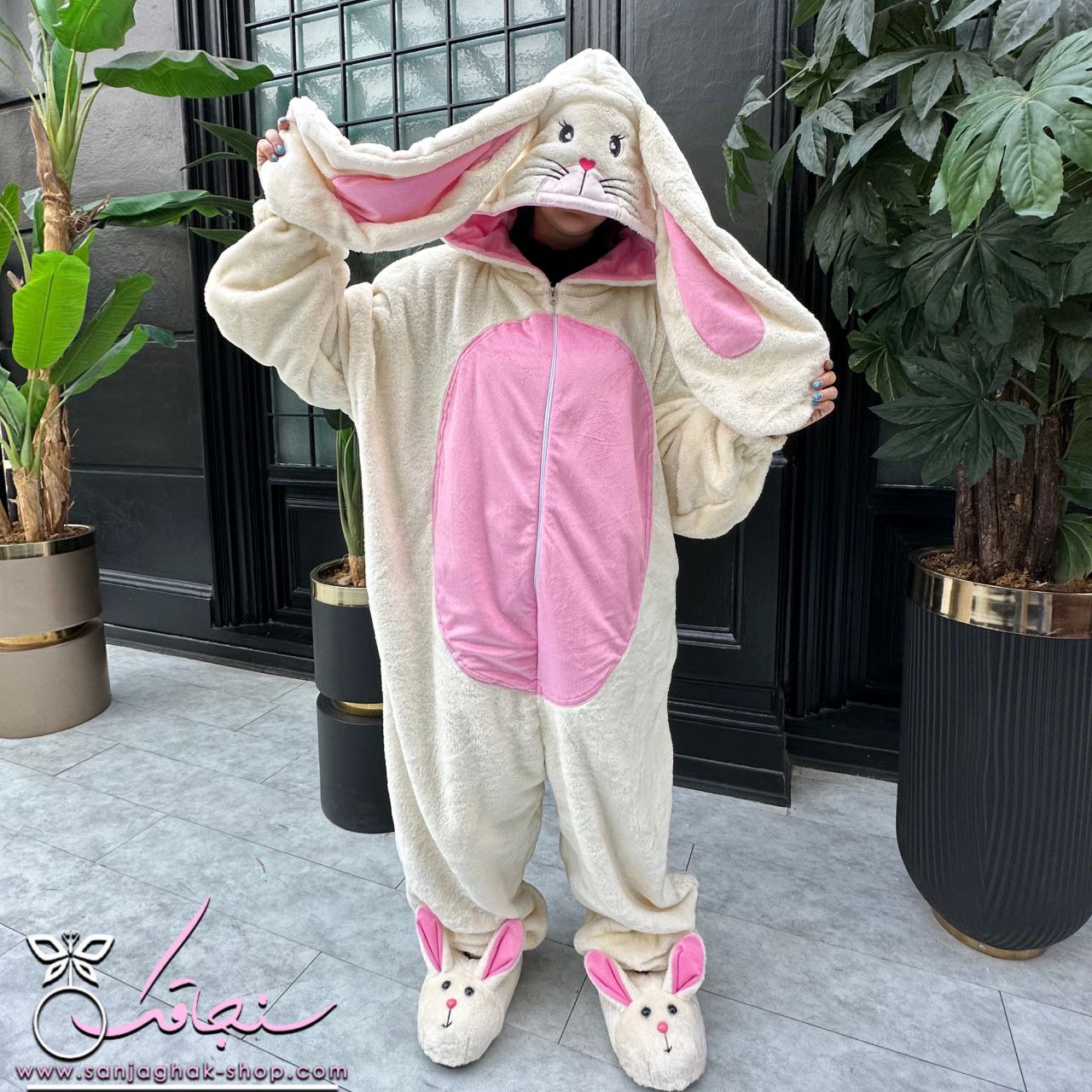 سرهمی خرگوش دراز سفيد