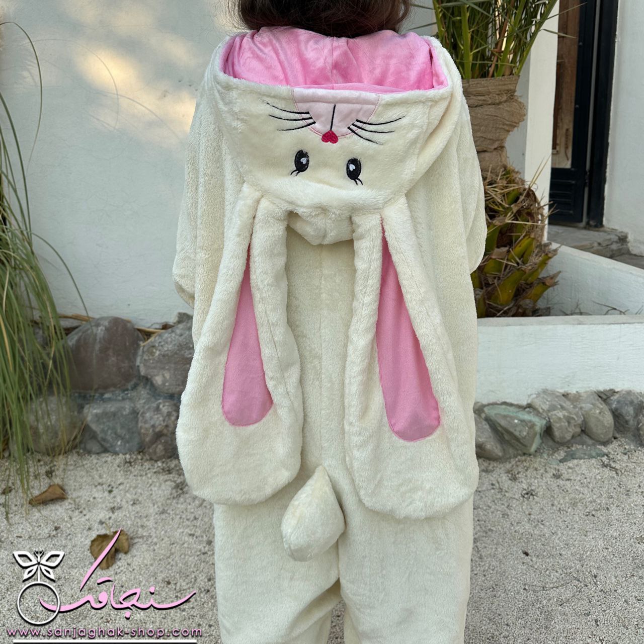 سرهمی خرگوش دراز سفيد