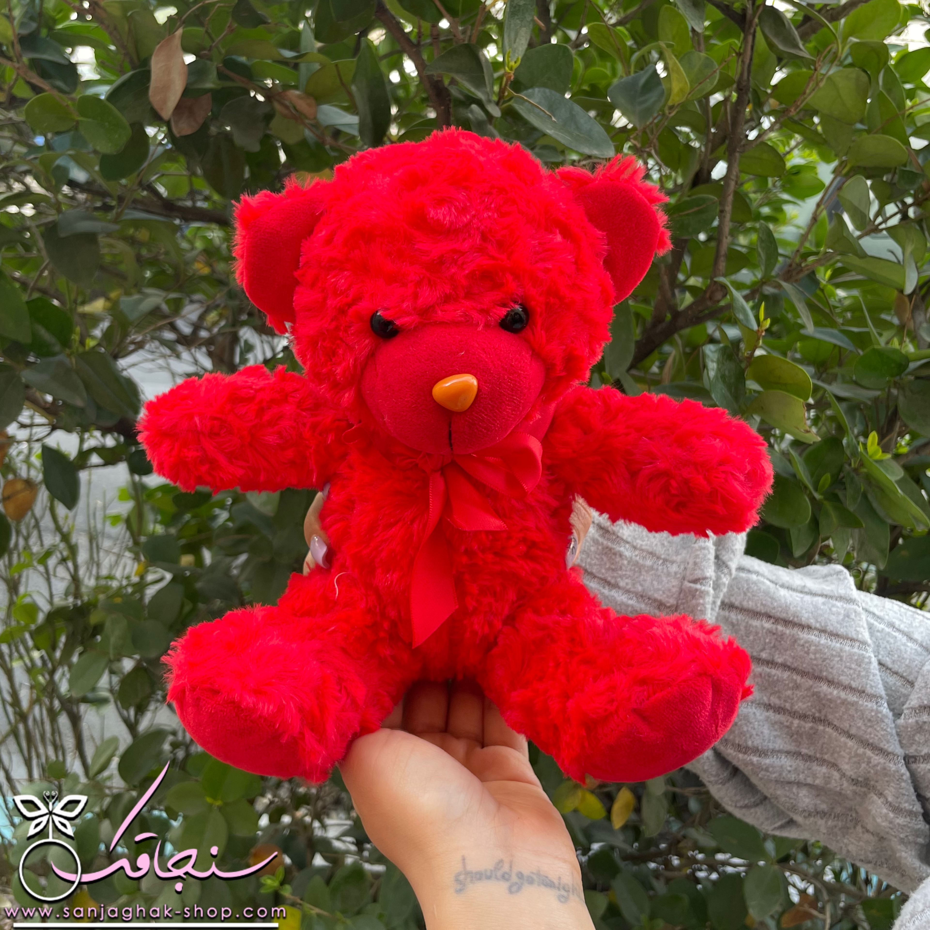 عروسک تِدی قرمز