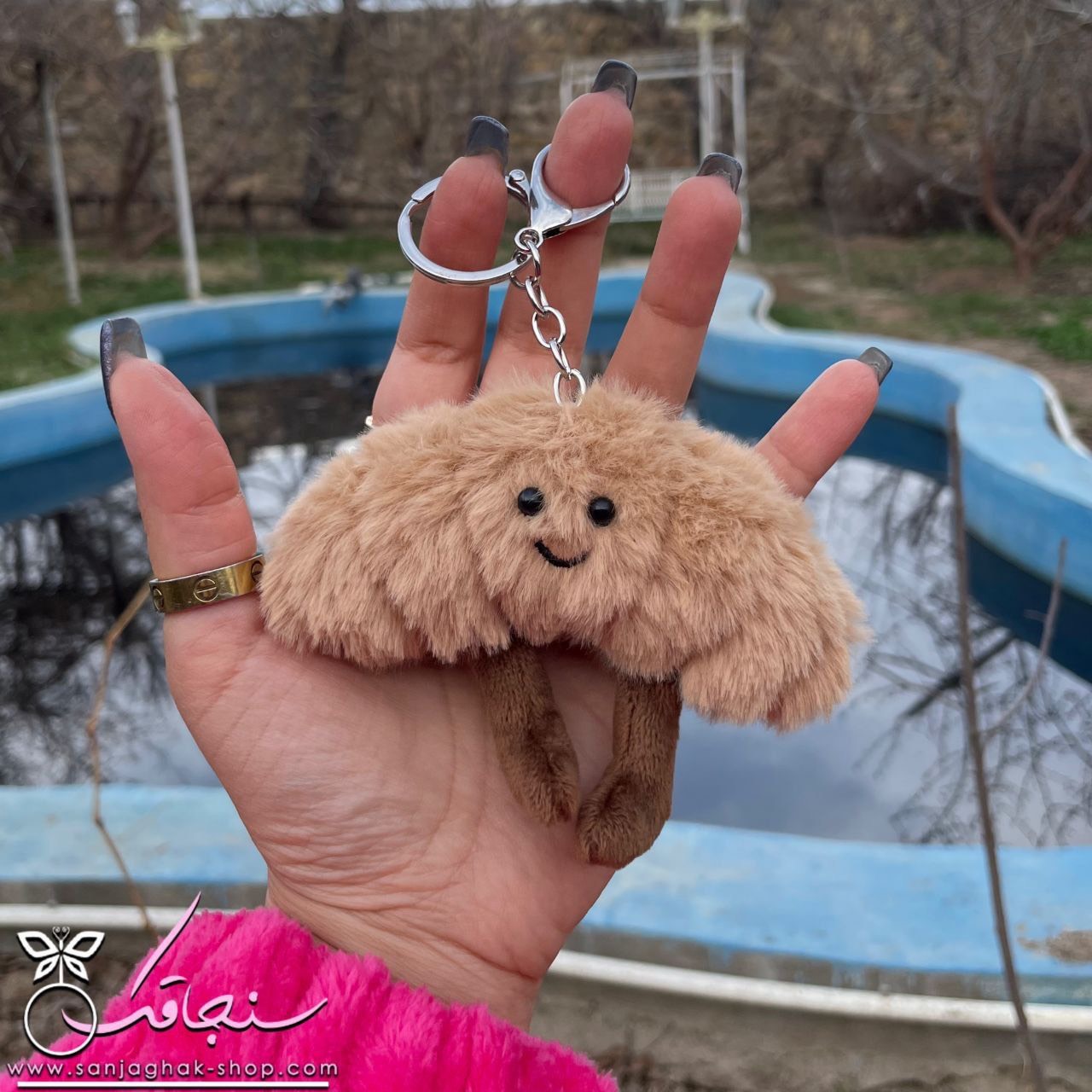 پكيج پينترستی جوراب و جاكليدی كروسان (به همراه جعبه)